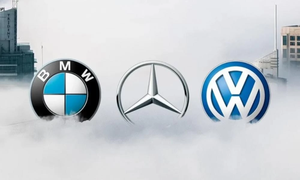 Greenpeace: Αγωγές κατά BMW, Mercedes-Benz και VW για την κλιματική αλλαγή